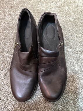 Men's Brown Leather Slip-On Dress Shoes